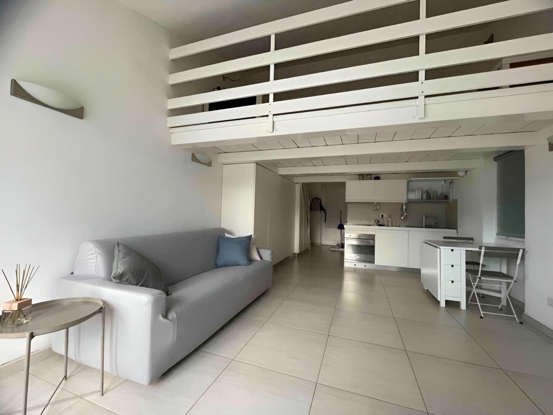 Casa Pg - Appartamento Vista Lago Monte Isola Bagian luar foto